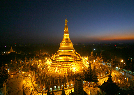 shwedagon pagoda (Myanmar) 