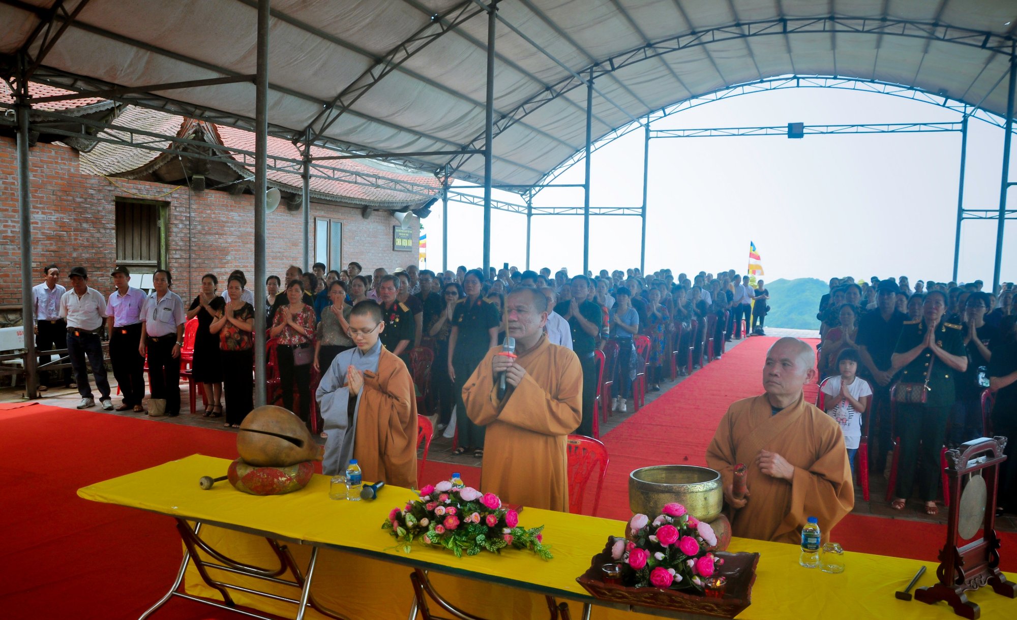 Các chương trình hành hương chiêm bái thánh địa Ngọa Vân kết hợp khóa tu Ngày an lạc hàng tháng tiếp tục trở lại 