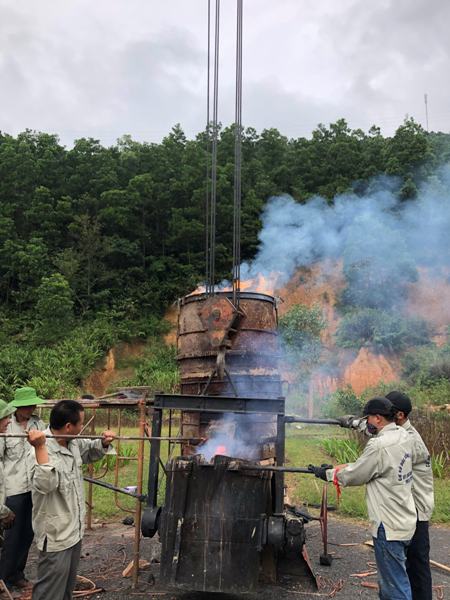 Đông Triều: Trang nghiêm lễ đúc tượng đồng Tam tổ Trúc Lâm và Tam tòa Thánh Mẫu tại chùa Ngọa Vân 